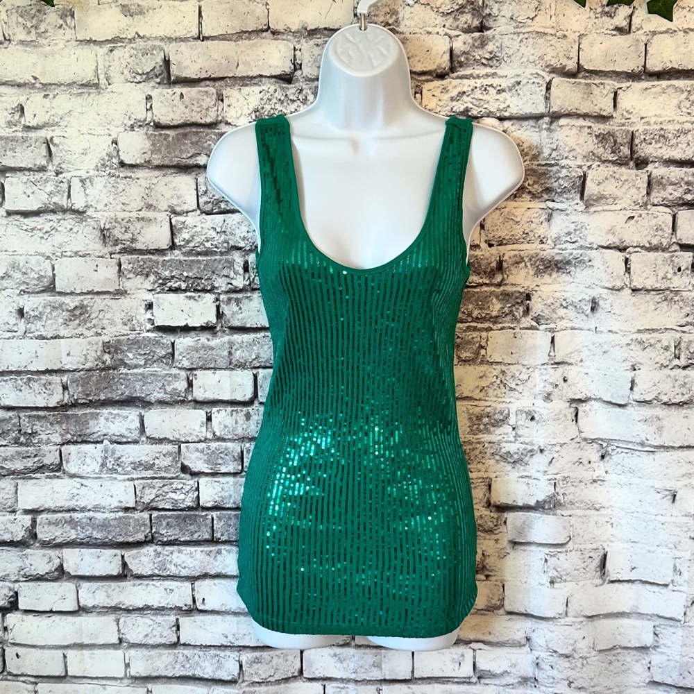 Express Green Ribbed Front Sequin Tank Top Size M
